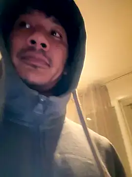 juniiorre online show from September 27, 2025, 10:37 pm