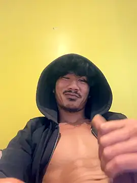 juniiorre online show from November 18, 2025, 7:35 am