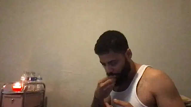 Snapshot of mondo29 chatting on November 3, 2025, 6:09 pm mondo29 online show from November 3, 2025, 6:09 pm