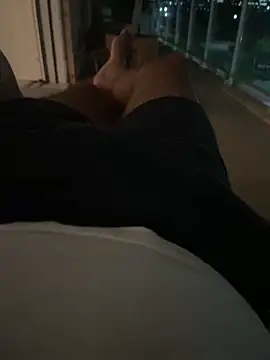 Snapshot of _MrPrecum_ chatting on September 17, 2025, 10:22 pm MrPrecum online show from September 17, 2025, 10:22 pm