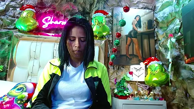 Snapshot of sharoon_cheerry chatting on December 18, 2024, 12:29 pm sharoon cheerry online show from December 18, 2024, 12:29 pm