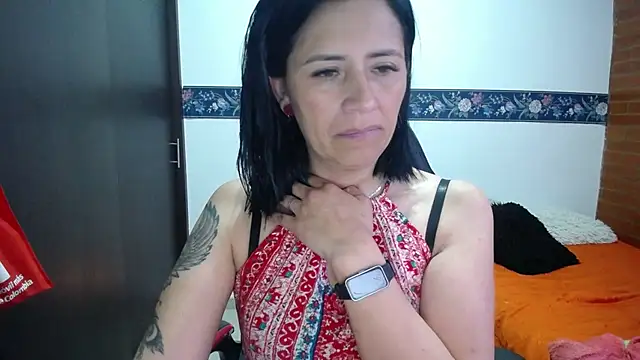 Snapshot of sharoon_cheerry chatting on October 11, 2025, 11:09 am sharoon cheerry online show from October 11, 2025, 11:09 am