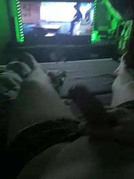 Snapshot of David19932908 chatting on January 5, 2025, 9:57 pm David19932908 online show from January 5, 2025, 9:57 pm