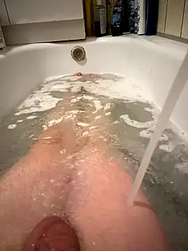 Snapshot of David19932908 chatting on September 29, 2025, 4:45 pm David19932908 online show from September 29, 2025, 4:45 pm