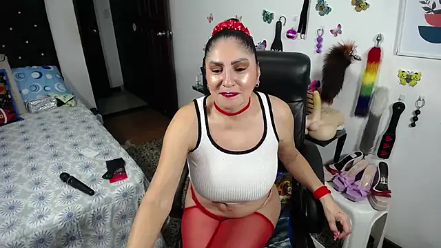 Snapshot of mature_bigboobs10 chatting on December 2, 2025, 3:56 am mature bigboobs10 online show from December 2, 2025, 3:56 am