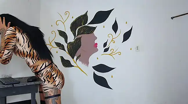 Snapshot of iris_goddessofthesky chatting on March 3, 2025, 4:58 am iris goddessofthesky online show from March 3, 2025, 4:58 am