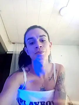 Snapshot of lesly_xx chatting on January 21, 2025, 7:47 am lesly xx online show from January 21, 2025, 7:47 am