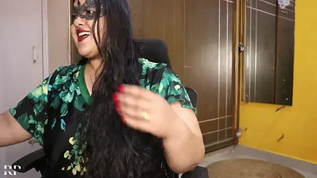 Snapshot of AgniPriya chatting on January 7, 2025, 12:45 am AgniPriya online show from January 7, 2025, 12:45 am