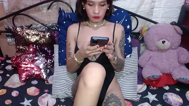 Snapshot of TS_Peachy chatting on January 12, 2025, 12:44 pm TS Peachy online show from January 12, 2025, 12:44 pm