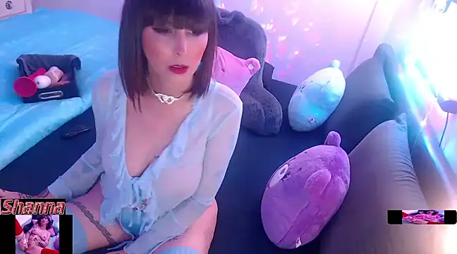 Snapshot of ShanLovely chatting on February 10, 2025, 5:52 pm ShanLovely online show from February 10, 2025, 5:52 pm