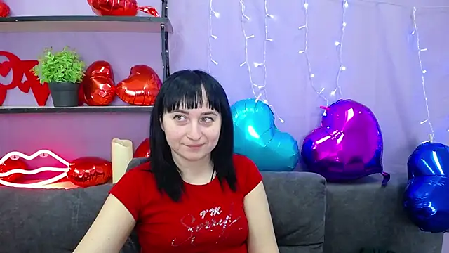 NinaFlawlees online show from March 4, 2025, 2:49 am