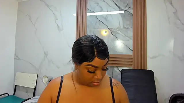 Snapshot of HannyMansonh chatting on January 21, 2025, 3:15 am HannyMansonh online show from January 21, 2025, 3:15 am