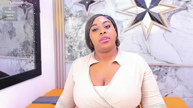 Snapshot of HannyMansonh chatting on September 19, 2025, 3:19 am HannyMansonh online show from September 19, 2025, 3:19 am