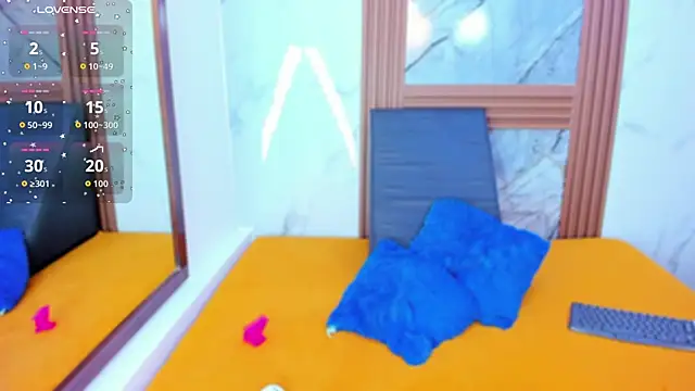 Snapshot of HannyMansonh chatting on October 19, 2025, 3:40 am HannyMansonh online show from October 19, 2025, 3:40 am