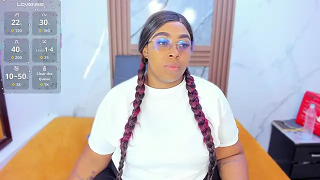 Snapshot of HannyMansonh chatting on November 6, 2025, 3:29 am HannyMansonh online show from November 6, 2025, 3:29 am