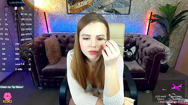 Snapshot of AfinaAmmor chatting on January 18, 2025, 9:13 pm AfinaAmmor online show from January 18, 2025, 9:13 pm