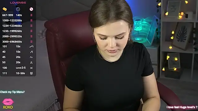 Snapshot of AfinaAmmor chatting on October 30, 2025, 7:36 pm AfinaAmmor online show from October 30, 2025, 7:36 pm