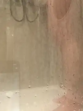 Snapshot of angelus112 chatting on November 23, 2025, 5:24 pm angelus112 online show from November 23, 2025, 5:24 pm