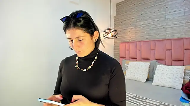 Snapshot of SarahDeyvis chatting on January 30, 2025, 1:53 pm SarahDeyvis online show from January 30, 2025, 1:53 pm