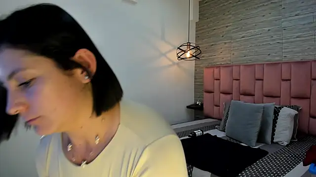 Snapshot of SarahDeyvis chatting on February 26, 2025, 5:17 pm SarahDeyvis online show from February 26, 2025, 5:17 pm