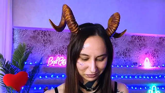 Cool Freak  online show from March 14, 2025, 8:53 am