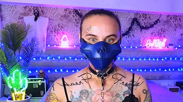 Cool Freak  online show from September 13, 2025, 10:15 am