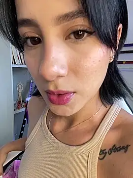 Snapshot of Ale_Lewis chatting on December 7, 2024, 8:16 pm Ale Lewis online show from December 7, 2024, 8:16 pm