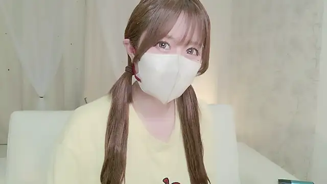 Snapshot of Yuu__k chatting on September 22, 2025, 3:47 pm Yuu  k online show from September 22, 2025, 3:47 pm