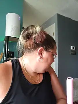 Snapshot of SexyNikki6969 chatting on October 19, 2025, 12:06 pm SexyNikki6969 online show from October 19, 2025, 12:06 pm