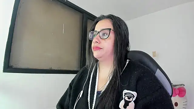 smile sweetpao online show from February 27, 2025, 3:14 am