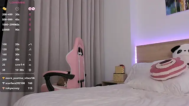 Lenstardi online show from January 21, 2025, 9:15 pm