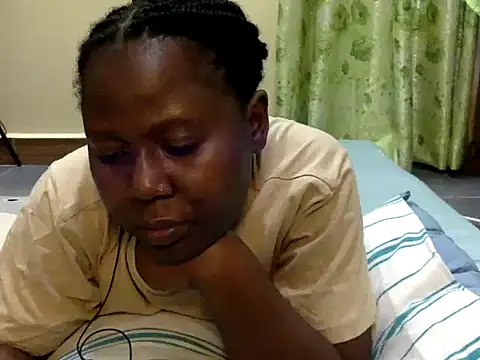 10sexymelo69  online show from October 12, 2025, 9:58 pm