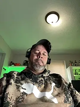 Snapshot of Cristian-Brayan chatting on March 13, 2025, 12:35 pm Cristian-Brayan online show from March 13, 2025, 12:35 pm