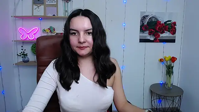 JasmineAsha online show from March 21, 2025, 5:02 pm