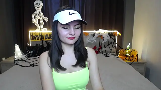 JasmineAsha online show from November 2, 2025, 7:33 am