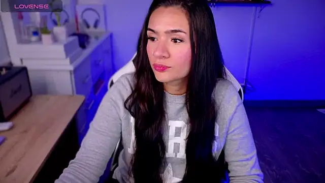 Snapshot of ImLui_lu chatting on November 2, 2025, 10:45 pm ImLui lu online show from November 2, 2025, 10:45 pm