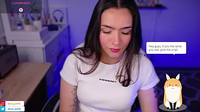 Snapshot of ImLui_lu chatting on November 14, 2025, 11:35 pm ImLui lu online show from November 14, 2025, 11:35 pm