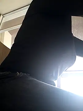 Snapshot of ROXOLANAA_SEXY chatting on March 16, 2025, 9:38 am ROXOLANAA SEXY online show from March 16, 2025, 9:38 am