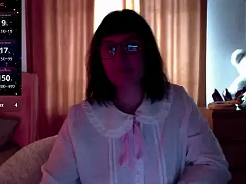 Snapshot of ROXOLANAA_SEXY chatting on March 17, 2025, 2:23 pm ROXOLANAA SEXY online show from March 17, 2025, 2:23 pm