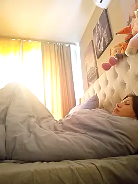 Snapshot of ROXOLANAA_SEXY chatting on September 29, 2025, 8:08 am ROXOLANAA SEXY online show from September 29, 2025, 8:08 am