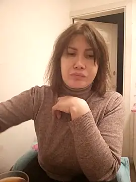 Snapshot of ROXOLANAA_SEXY chatting on September 29, 2025, 8:13 pm ROXOLANAA SEXY online show from September 29, 2025, 8:13 pm