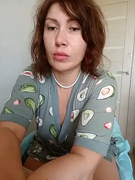 Snapshot of ROXOLANAA_SEXY chatting on September 30, 2025, 11:48 am ROXOLANAA SEXY online show from September 30, 2025, 11:48 am