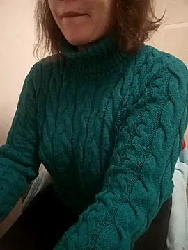 Snapshot of ROXOLANAA_SEXY chatting on October 16, 2025, 4:08 pm ROXOLANAA SEXY online show from October 16, 2025, 4:08 pm