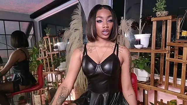 emely brandon online show from December 6, 2024, 1:07 am