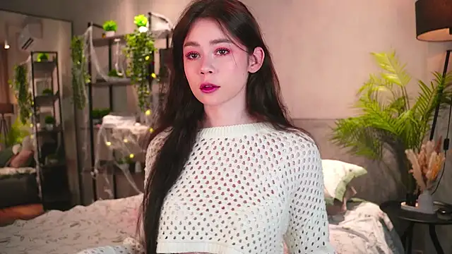 AuroraMari online show from November 8, 2025, 11:25 pm