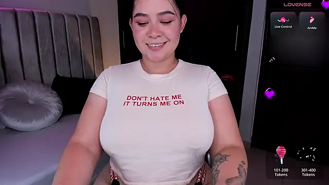 Snapshot of daniela_hornny chatting on February 21, 2025, 3:34 am daniela hornny online show from February 21, 2025, 3:34 am