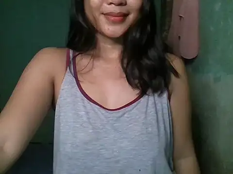 Snapshot of _smiling4u_ chatting on November 7, 2025, 9:31 am smiling4u online show from November 7, 2025, 9:31 am