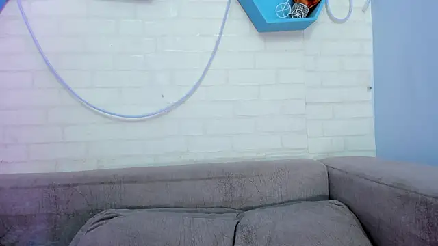 Snapshot of DEVA_BLUE_ chatting on February 10, 2025, 6:53 am DEVA BLUE online show from February 10, 2025, 6:53 am