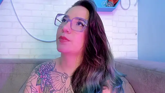 Snapshot of DEVA_BLUE_ chatting on March 6, 2025, 6:52 am DEVA BLUE online show from March 6, 2025, 6:52 am