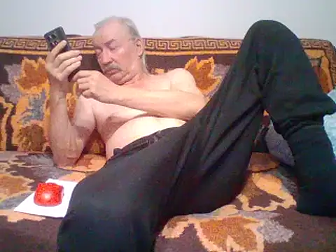 cumloverboyxx69 online show from February 24, 2025, 3:33 am